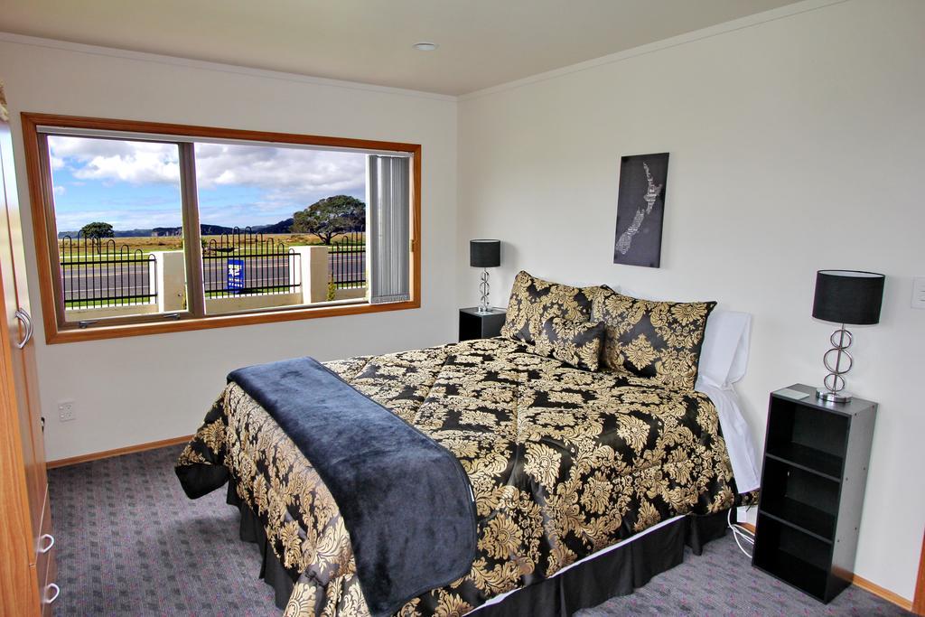 וויטיאנגה Absolute Beachview B & B חדר תמונה